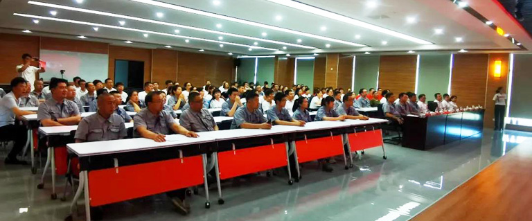 百年禮贊頌黨旗，同心起航唱紅歌